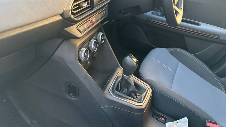 Dacia Jogger 1.6 HEV Extreme 5dr Auto Hybrid Estate